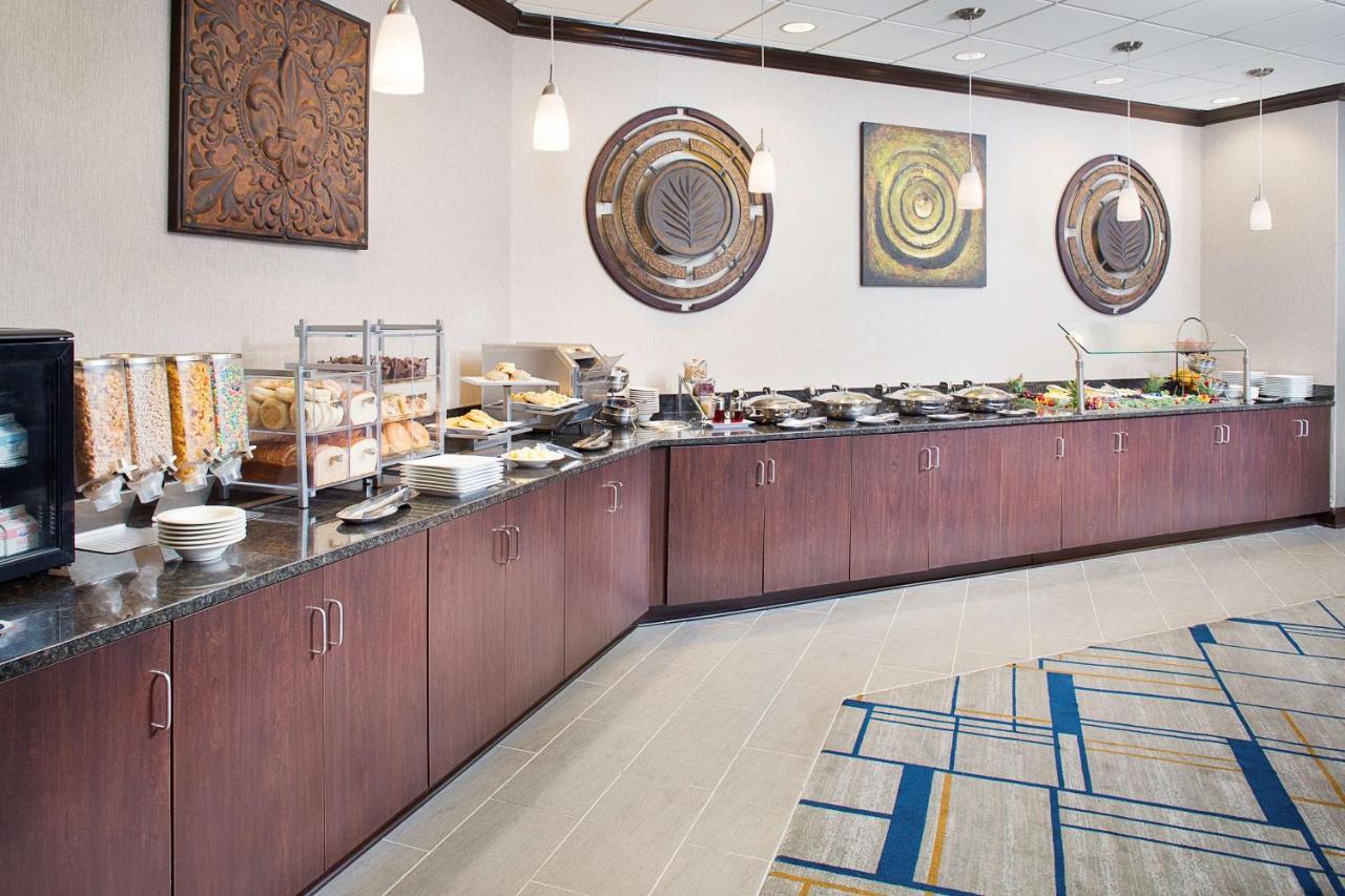 Doubletree By Hilton Baltimore - BWI Airport Linthicum Exterior photo